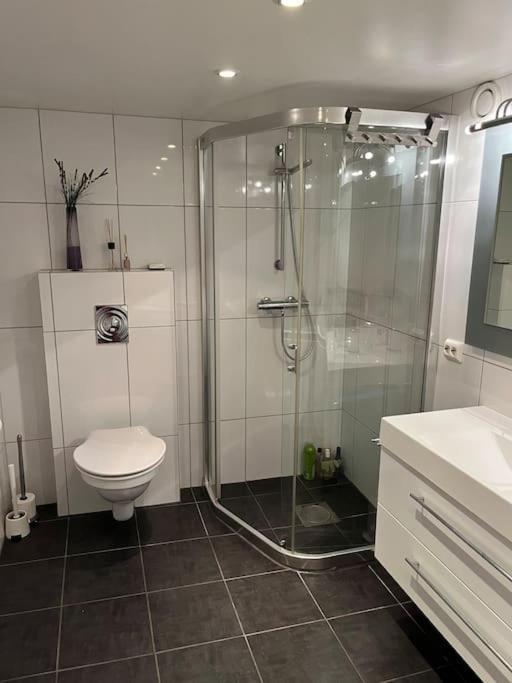 Hybel Med Bad Homestay